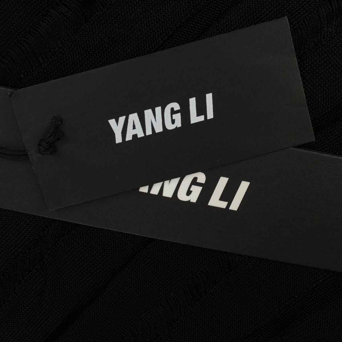 BLACK GRUNGE HIGH NECK TURTLENECK SWEATER