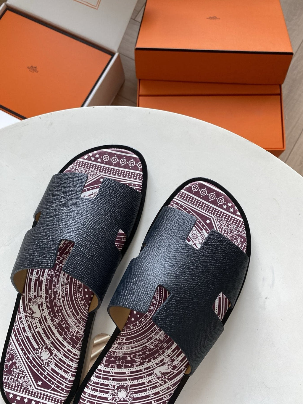 Hermès Men's H-Cut Slide Sandals